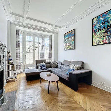 Place De L'etoile 200 Meters Away! Apartment Paris